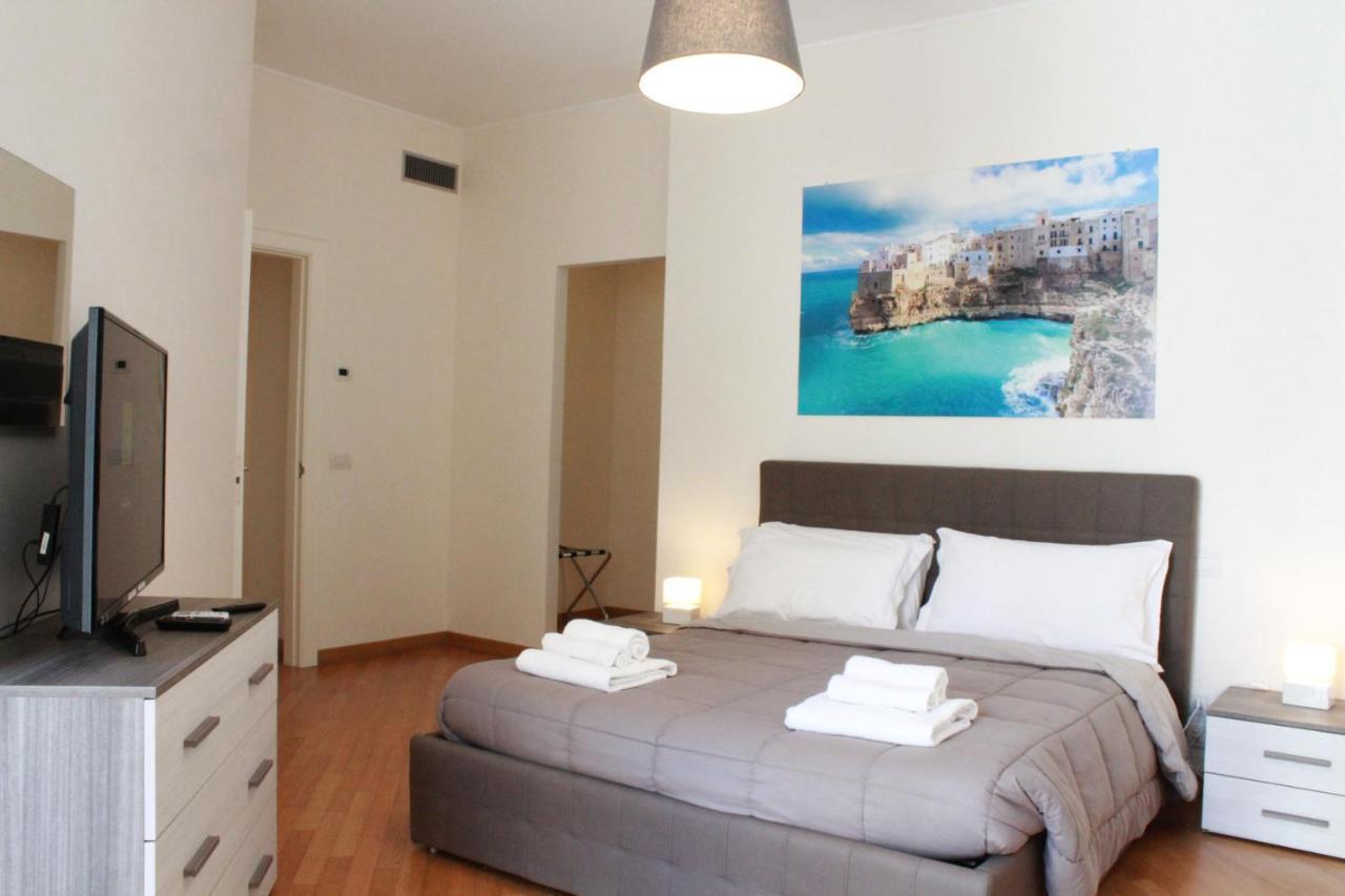 Berga Exclusive Suite 4 Bari Luaran gambar